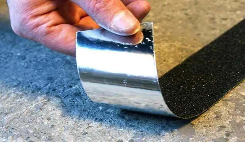 Procedure on how to install anti-slip tapes.