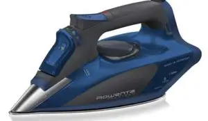 How to use the rowenta steam iron.