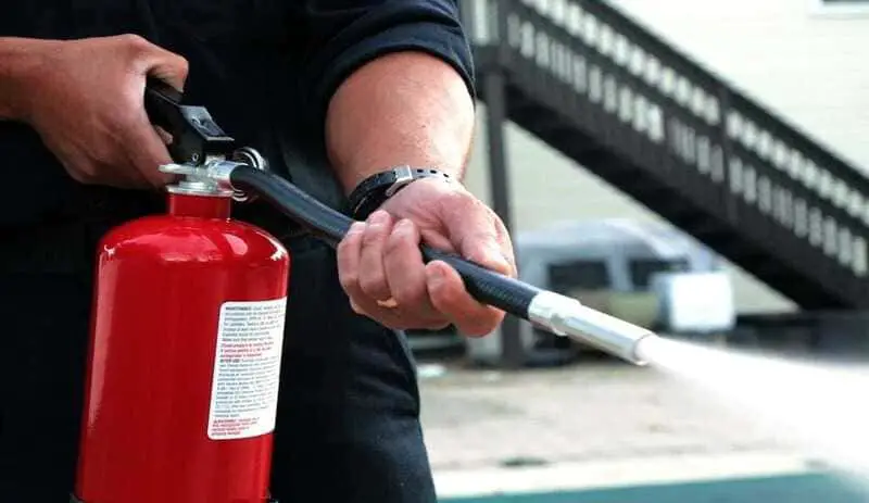 How to correctly use a fire extinguisher.