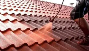 How to waterproof clay tiles at home