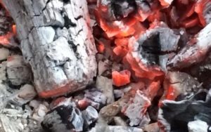 How to properly extinguish a charcoal grill.